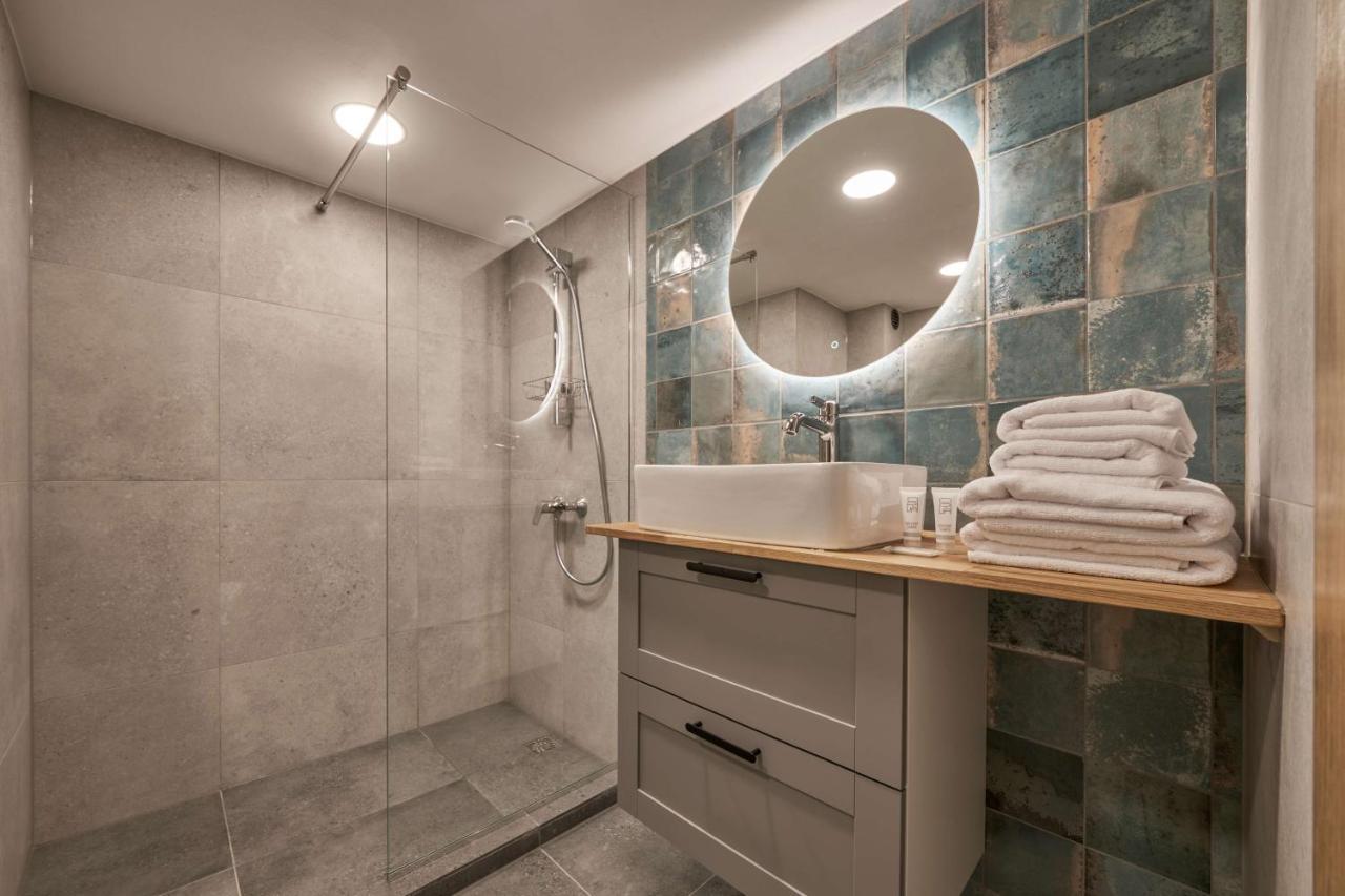 Queen Barbora Central Lofts Kaunas Extérieur photo