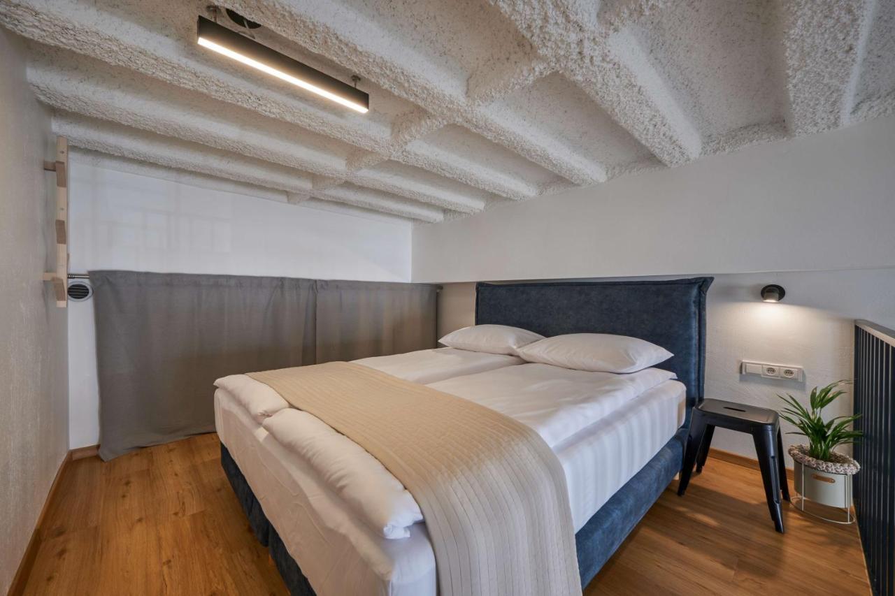 Queen Barbora Central Lofts Kaunas Extérieur photo